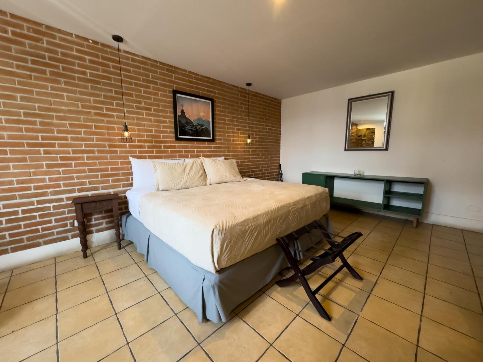 אנטיגואה גואטמלה Hotel Cacique Real חדר תמונה